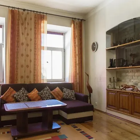 Saint Stephen Old Town Apartment